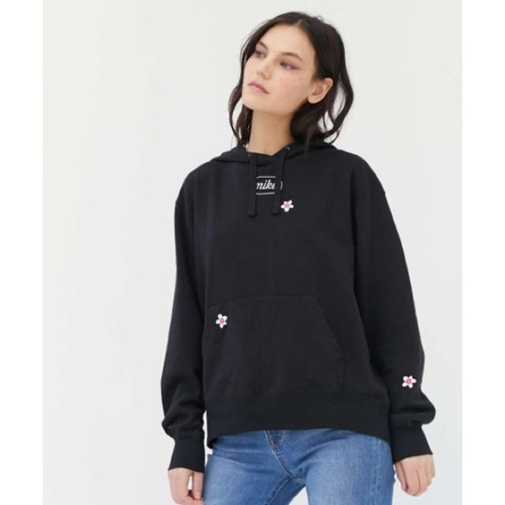 Nike embroidered flower hoodie sweatshirt